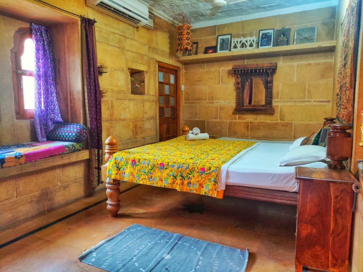 Shahi Palace Hotel 3*